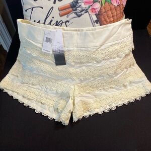 NWT Kensie Lace Shorts